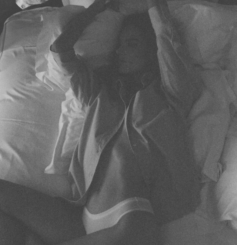 Alessandra Ambrosio Faz Ensaio Sensual De Lingerie Deslumbrante Gq
