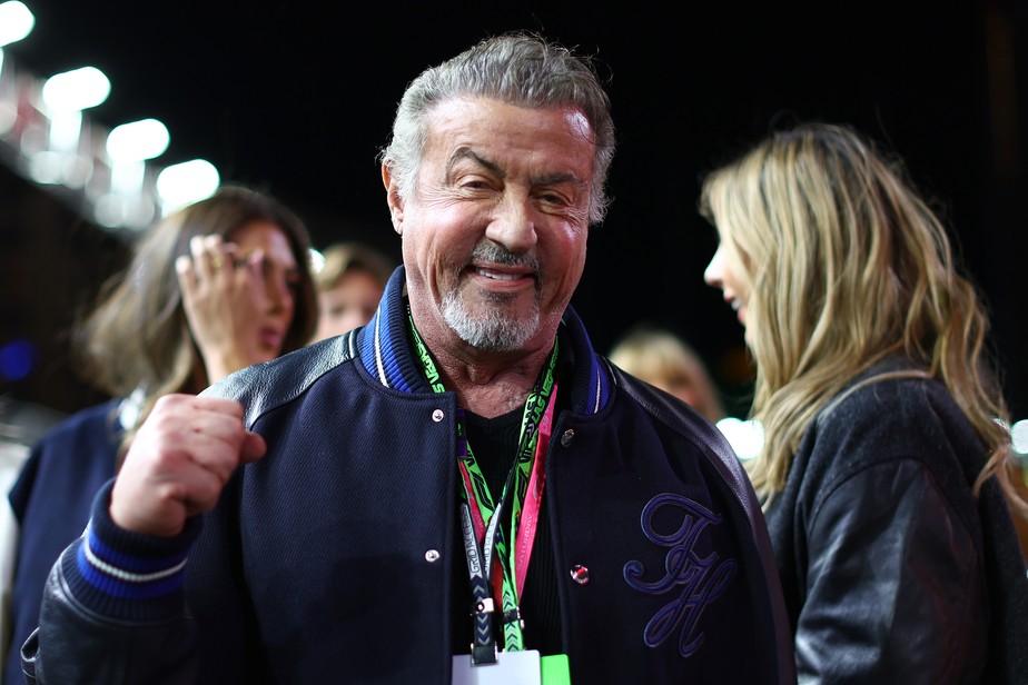 Com quase 80 anos, Sylvester Stallone mudou seus treinos por causa da  idade: 'Fazer 50 flex&otilde;es &eacute; dif&iacute;cil'