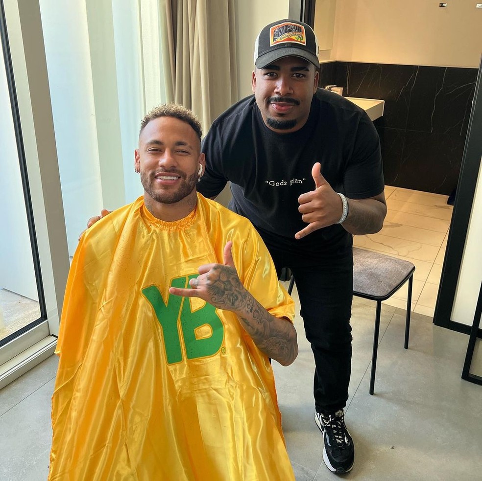 Yuri Alexandre Santos e Neymar Jr., em Turim, antes da chegada da Seleção ao Catar — Foto: Reprodução Instagram