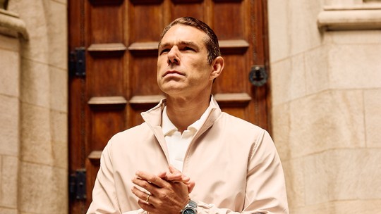 Marcus Buaiz fala sobre carreira e um ano casado com Isis Valverde: "Ficamos juntos de meia-noite às duas da manhã" Marcus Buaiz fala sobre carreira e um ano casado com Isis Valverde: "Ficamos juntos de meia-noite às duas da manhã"