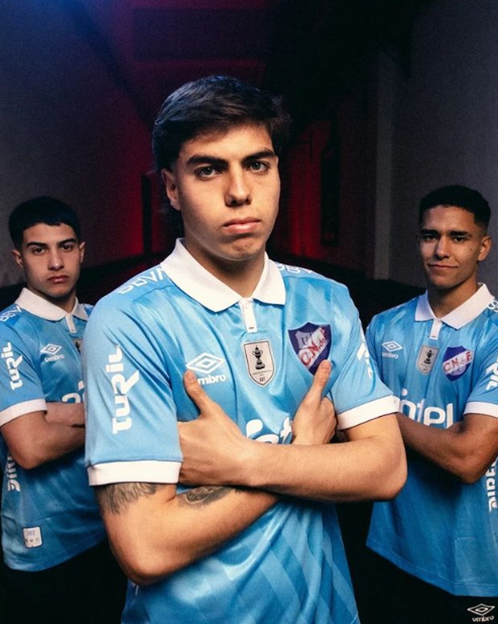 Nova camisa do Nacional, do Uruguai — Foto: Instagram