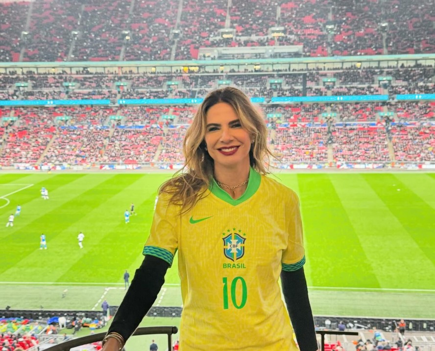 Luciana Gimenez passa 'perrengue' para viajar e chega a tempo de assistir  jogo da seleção brasileira em Londres, GQ