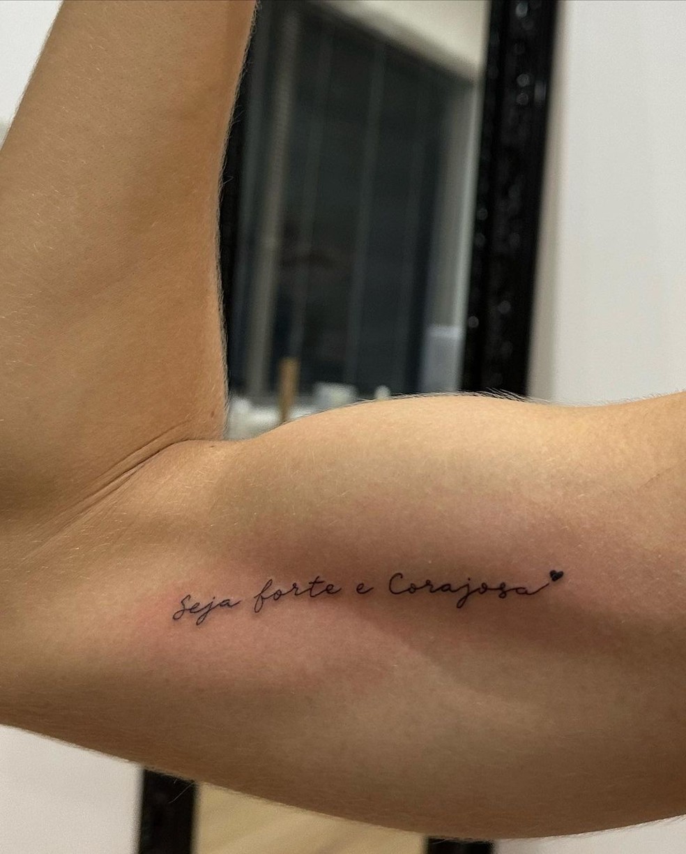 Uma das novas tatuagens de Gabi Martins — Foto: Reprodução/Instagram