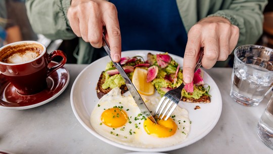 8 lanches ricos em proteína para comer no café da manhã
