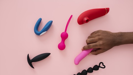 Anel peniano e plug anal: sexólogo explica por que brinquedos eróticos ainda intimidam homens — e como começar a usar Anel peniano e plug anal: sexólogo explica por que brinquedos eróticos ainda intimidam homens — e como começar a usar