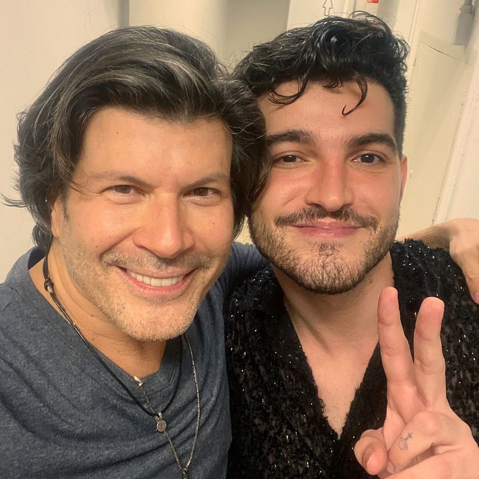 Paulo Ricardo e Jão nos bastidores do Programa do Faustão — Foto: Instagram/Reprodução