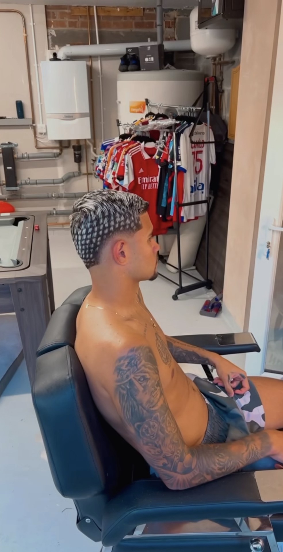 Novo corte de cabelo de Bruno chamou atenção nas redes — Foto: Reprodução / Instagram