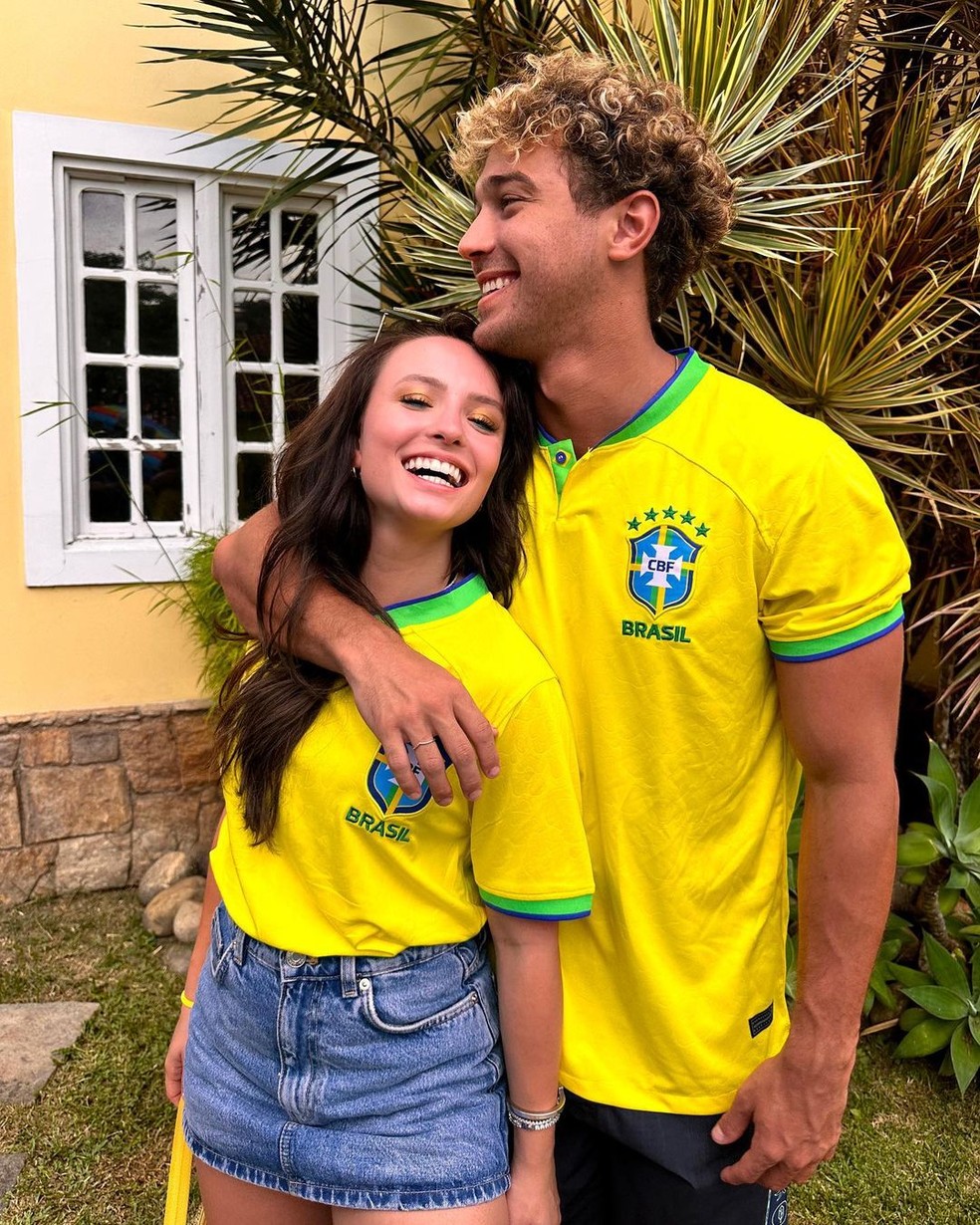Larissa Manoela com o namorado André Luiz Frambach  — Foto: Instagram/Reprodução