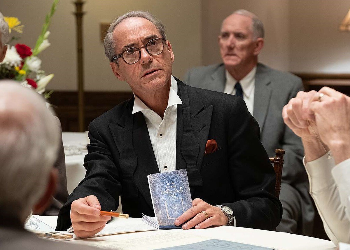 Robert Downey Jr. vive ‘detox’ de Marvel em ‘Oppenheimer’, mas leva