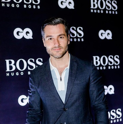 Festa no rooftop? Boss e GQ no comando
