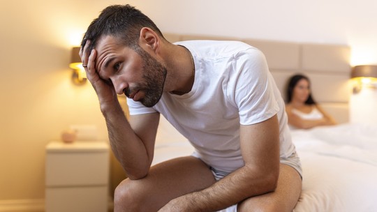 Cobrança por desempenho sexual gera sofrimento constante em 60% dos homens brasileiros, indica estudo Cobrança por desempenho sexual gera sofrimento constante em 60% dos homens brasileiros, indica estudo