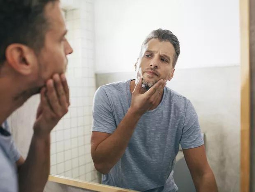 Os principais cuidados com a barba branca