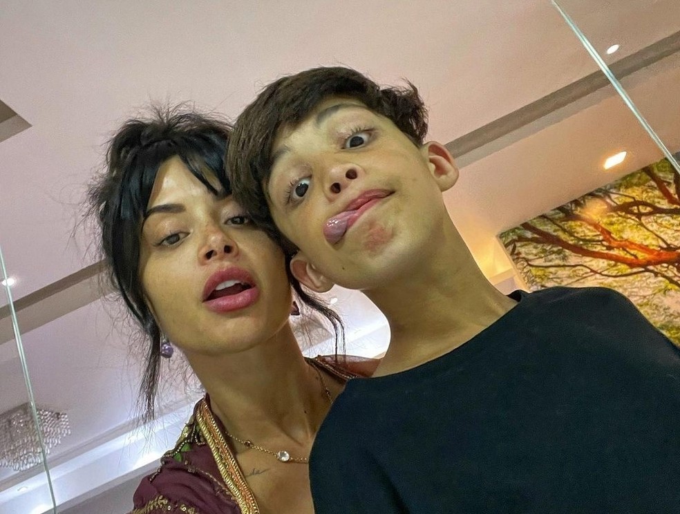 Aline Campos e filho — Foto: Instagram