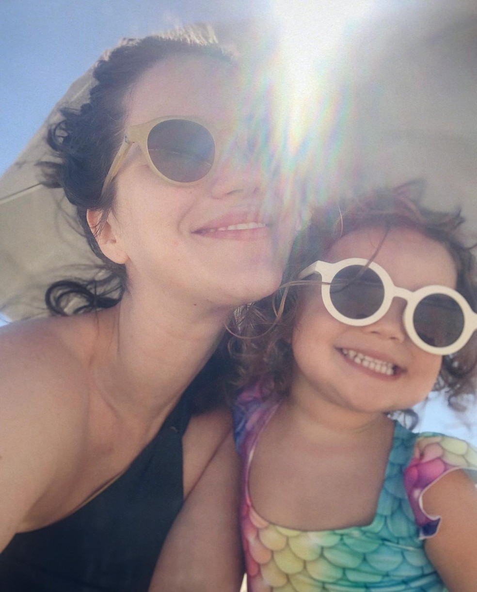 Nathalia Dill ao lado da filha Eva — Foto: Reprodução/Instagram