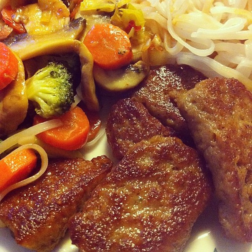 O seitan serve como alternativa à carne — Foto: Rockspindeln / Creative Commons