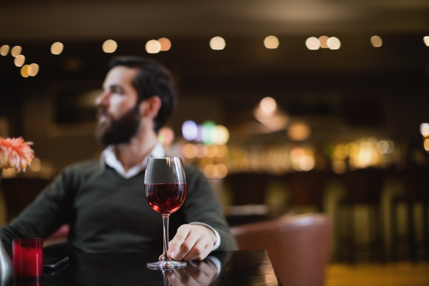 Quanto tempo dura uma garrafa de vinho aberta antes de estragar?