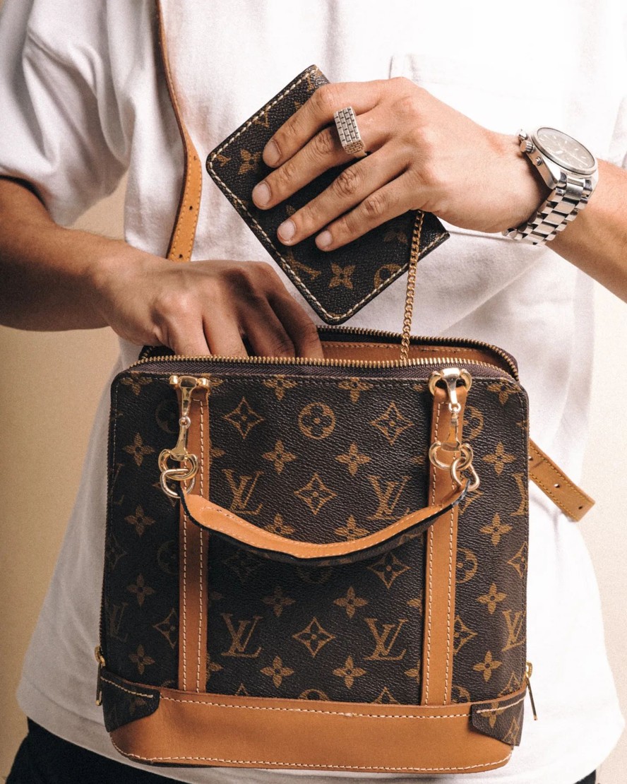 Krivo Handmade faz sucesso personalizando bolsas de luxo