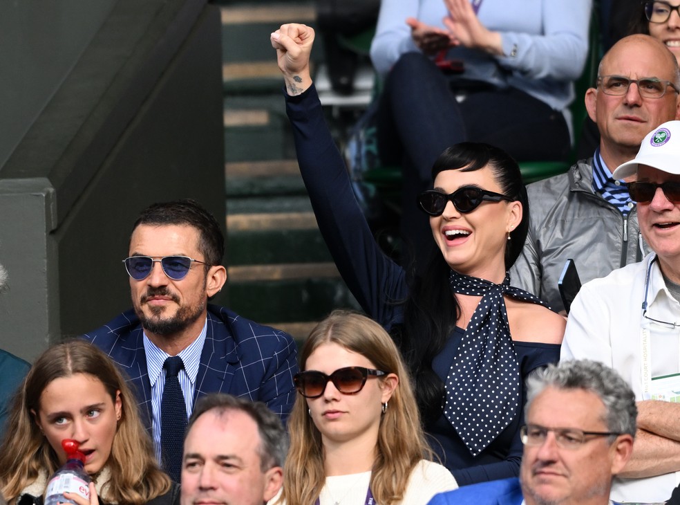Orlando Bloom e Katy Perry prestigia partida do torneio de Wimbledon — Foto: Gety Images 