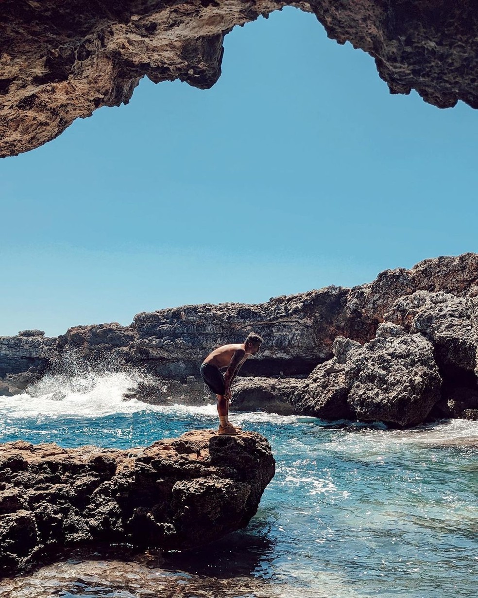 Bruno Gagliasso está em Minorca, ilha na Espanha — Foto: Reprodução / Instagram