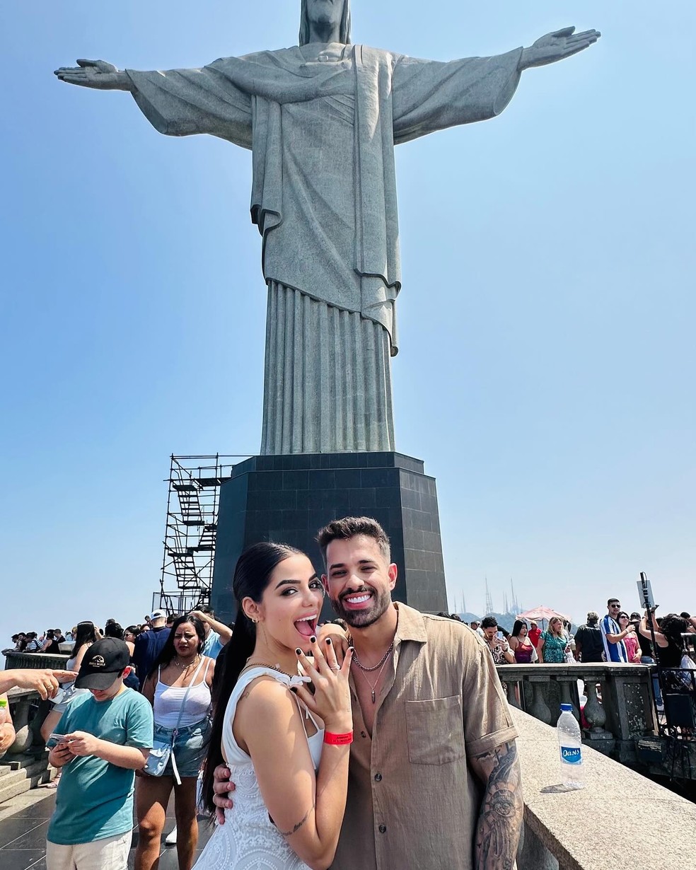 Ex-BBB Key Alves comemora visto de trabalho norte-americano: 'Que orgulho'