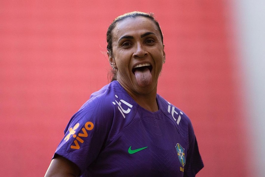 Marta se prepara para sua última participação na Copa do Mundo.