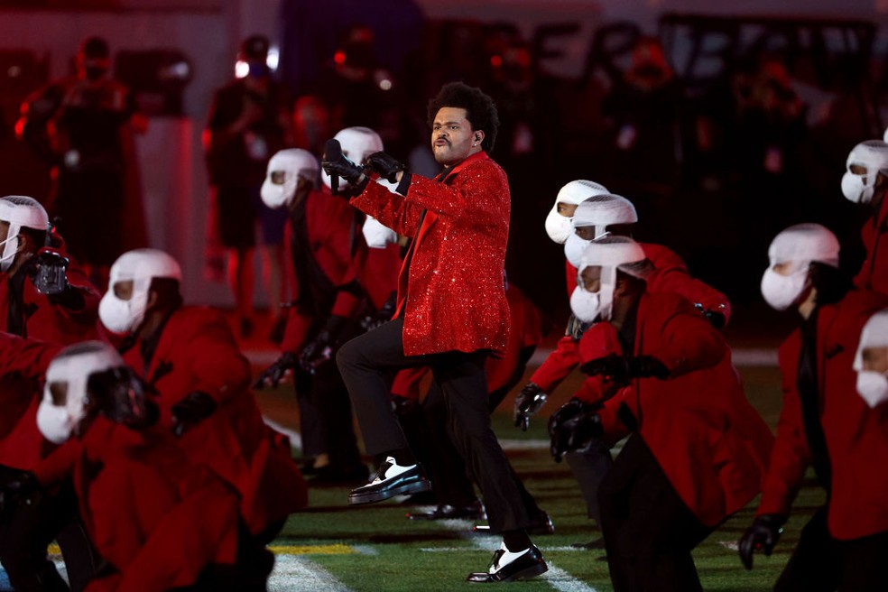 The Weeknd em show histórico pós-pandemia no Super Bowl 2021 — Foto:  Patrick Smith/Getty Images