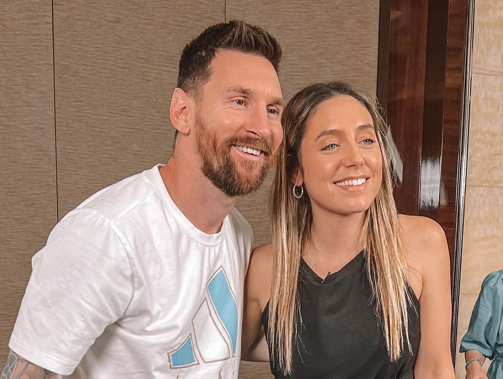 Lionel Messi com Sofi Martinez, jornalista esportiva é acusada de ser pivô do estremecimento — Foto: Reprodução Instagram
