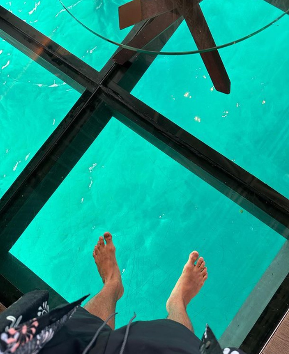 Gabrel Medina curte férias em Bora Bora — Foto: Instagram