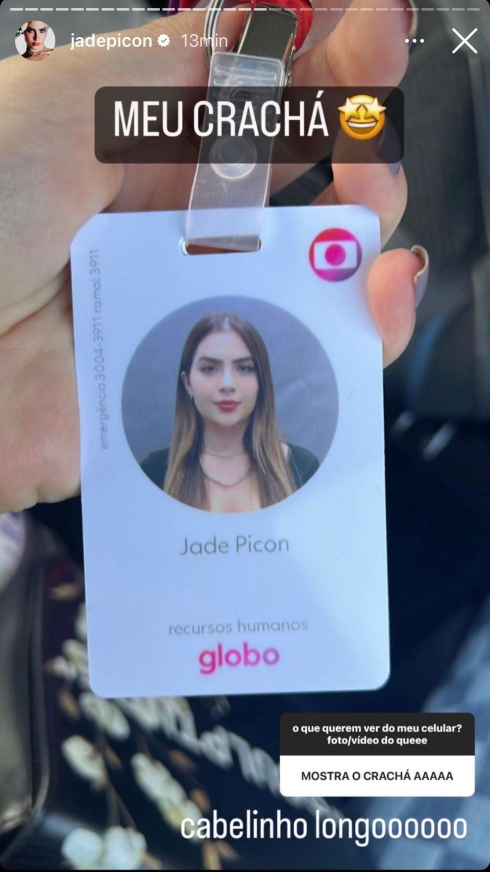 Jade Picon mostra crachá da Globo e sua reação ao recebê-lo