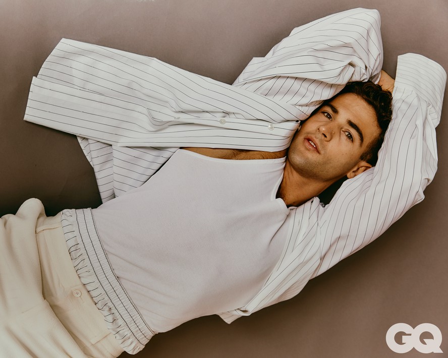 Jason Fernández sobre nova série da Netflix: 'Muita ação, drama e suspense'