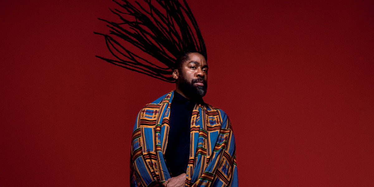 Lázaro Ramos relembra personagens mais marcantes da carreira no GQ Revisita