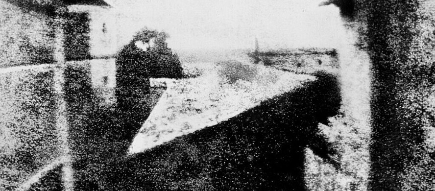 Primeiro fotografia da hist&oacute;ria, capturada h&aacute; 200 anos.