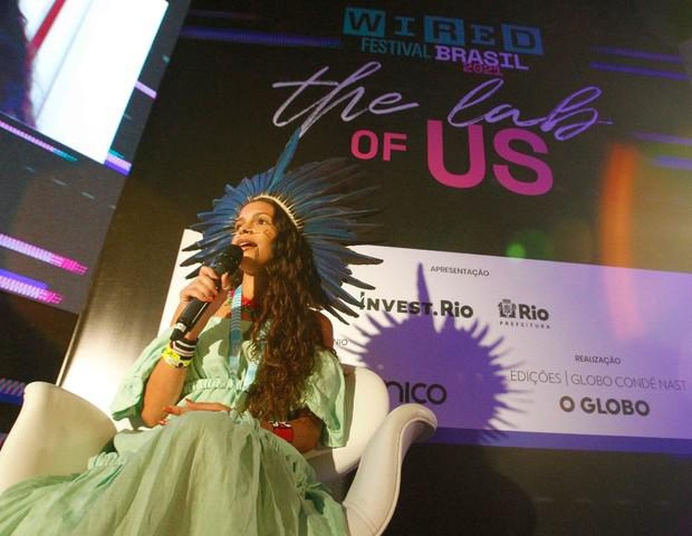Alice Pataxó durante o Wired Festival Brasil (Foto: Marcelo de Jesus) — Foto: GQ