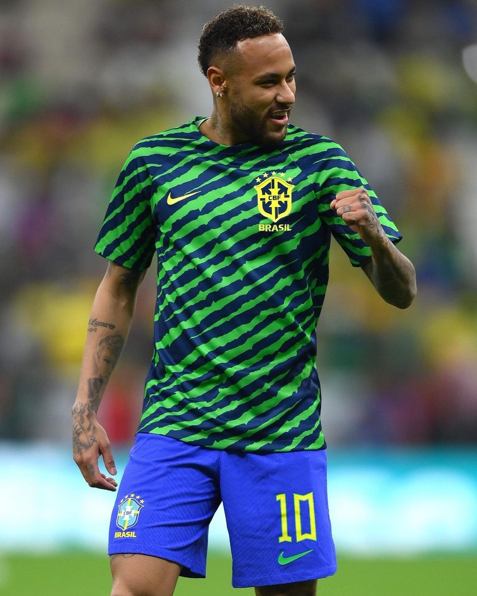 Neymar durante aquecimento com a Seleção no Catar — Foto: Divulgação Instagram