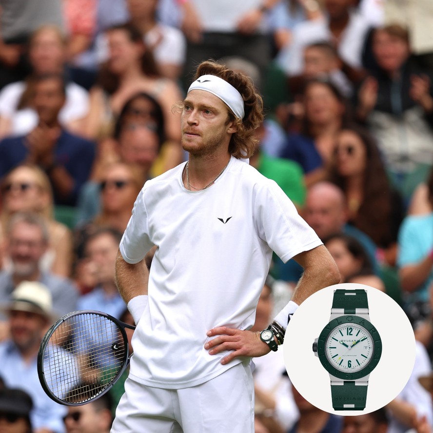 Rublev usa relógio Bulgari Aluminium Edição Match Point (R$ 23,9 mil) em Wimbledon