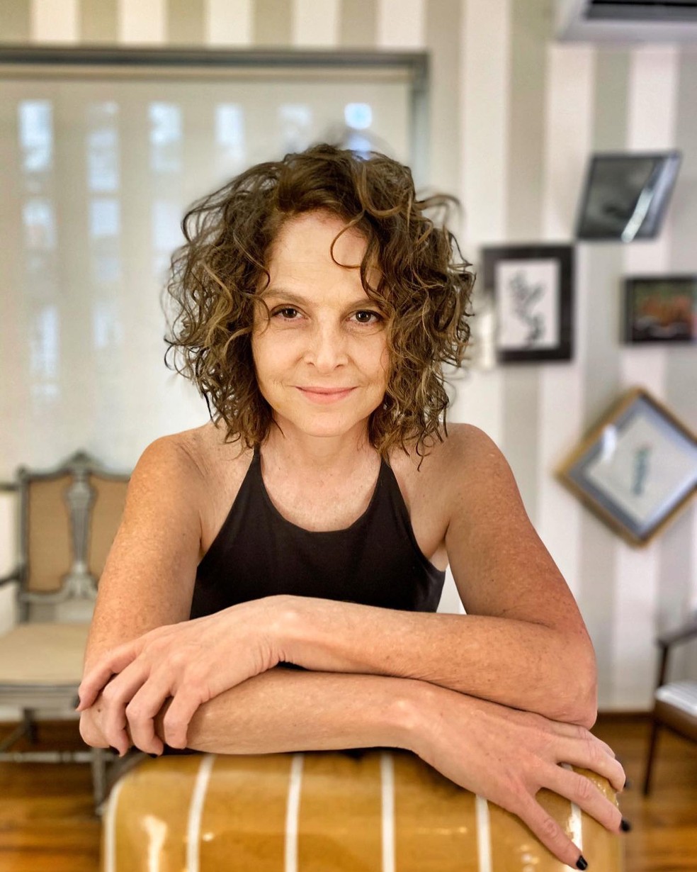 Drica Moraes posa com irmão e chama atenção de seguidores 'Genética